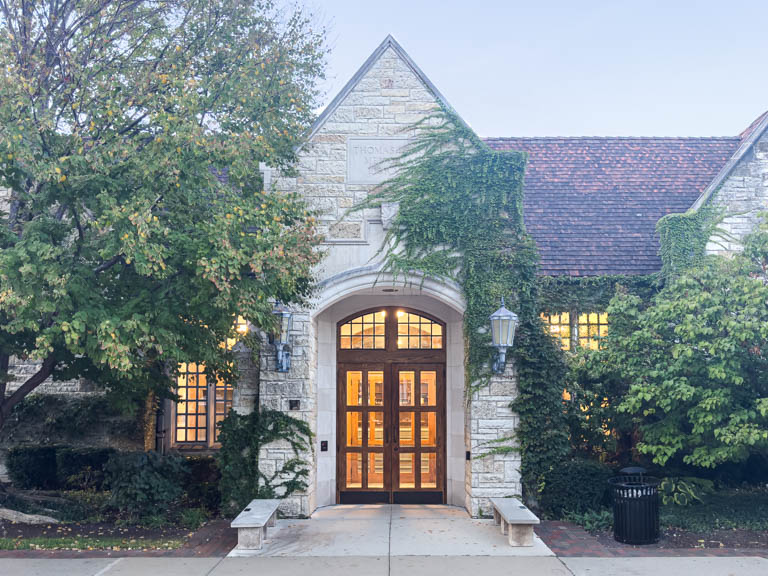 Western Springs, Illinois / Thomas Ford Library